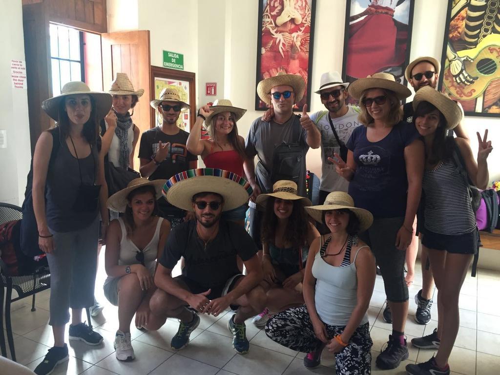 Oaxaca La Leyenda Hostel מראה חיצוני תמונה