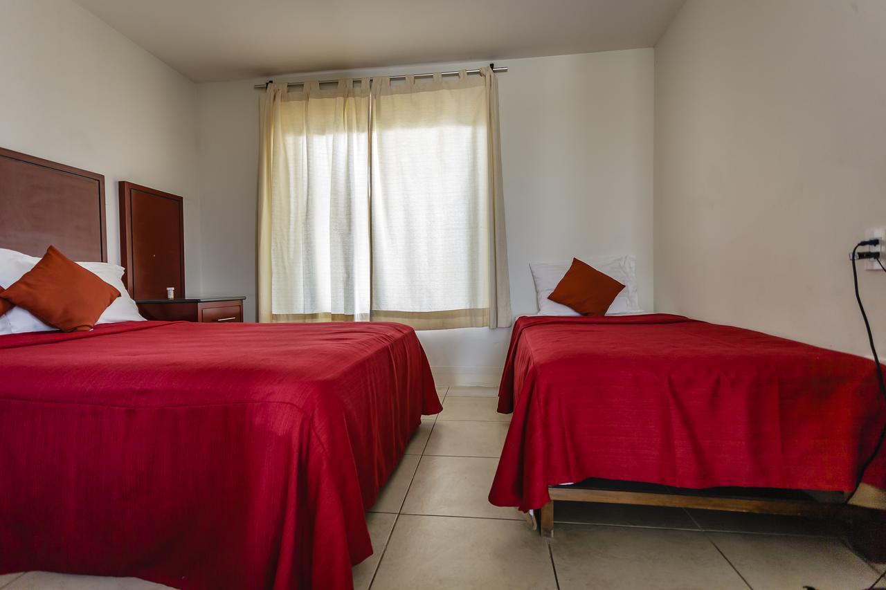 Oaxaca La Leyenda Hostel מראה חיצוני תמונה