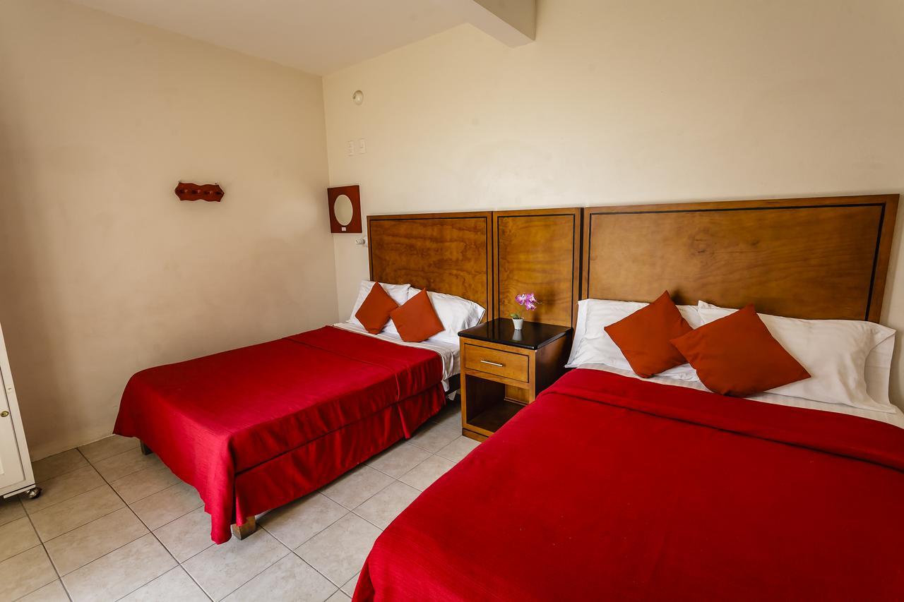Oaxaca La Leyenda Hostel מראה חיצוני תמונה
